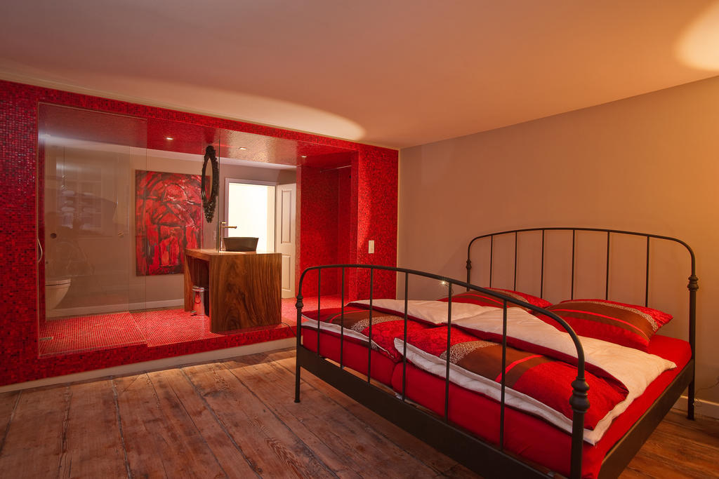 Hotel Zum Lowen Лар Экстерьер фото